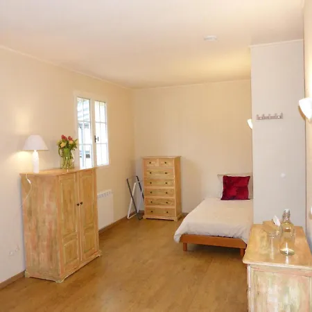 La Vergne 3* Saint-Martin-des-Combes (Dordogne)