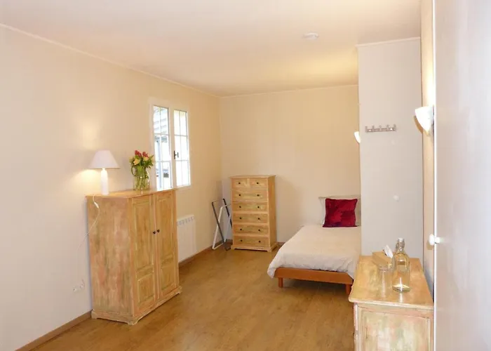 La Vergne 3* Saint-Martin-des-Combes (Dordogne)